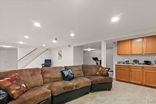 67 MacArthur Rd, Pueblo, CO 81001