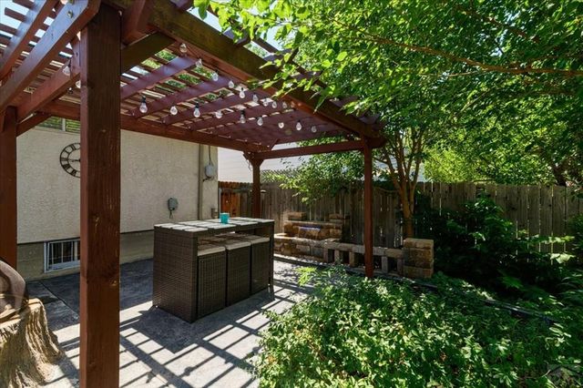 67 MacArthur Rd, Pueblo, CO 81001
