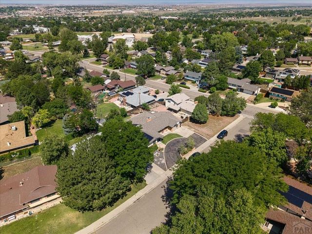 67 MacArthur Rd, Pueblo, CO 81001