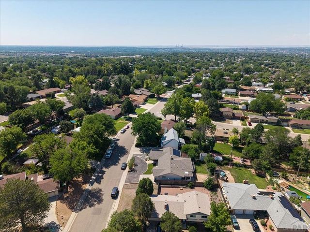 67 MacArthur Rd, Pueblo, CO 81001