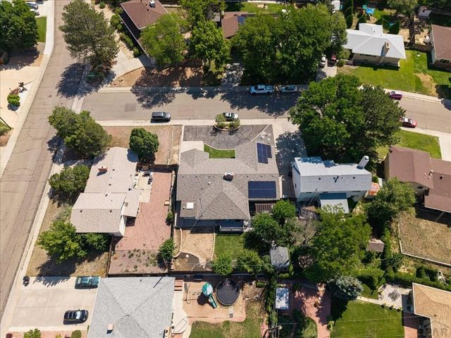 67 MacArthur Rd, Pueblo, CO 81001