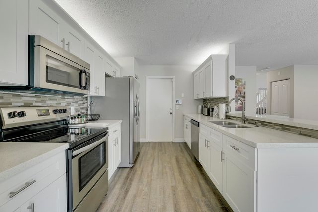 4771 Concordia Lane, Boynton Beach, FL 33436