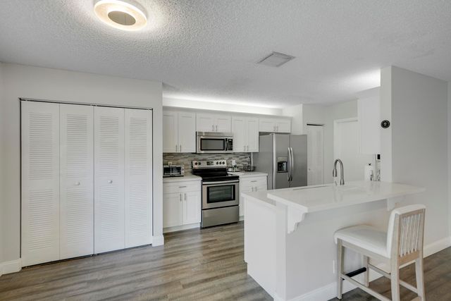 4771 Concordia Lane, Boynton Beach, FL 33436