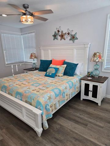 117 79TH STREET, Holmes Beach, FL 34217