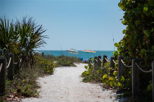 117 79TH STREET, Holmes Beach, FL 34217