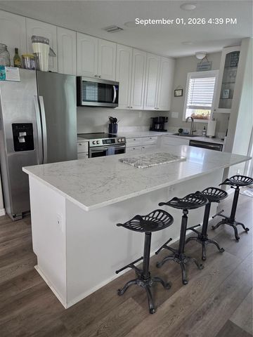 117 79TH STREET, Holmes Beach, FL 34217