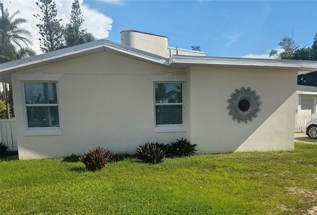 117 79TH STREET, Holmes Beach, FL 34217