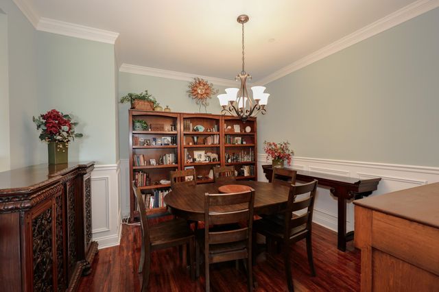 160 Daniel Webster Hwy Apt 201, Nashua, NH 03060