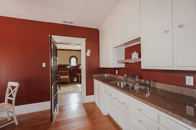 160 Daniel Webster Hwy Apt 201, Nashua, NH 03060