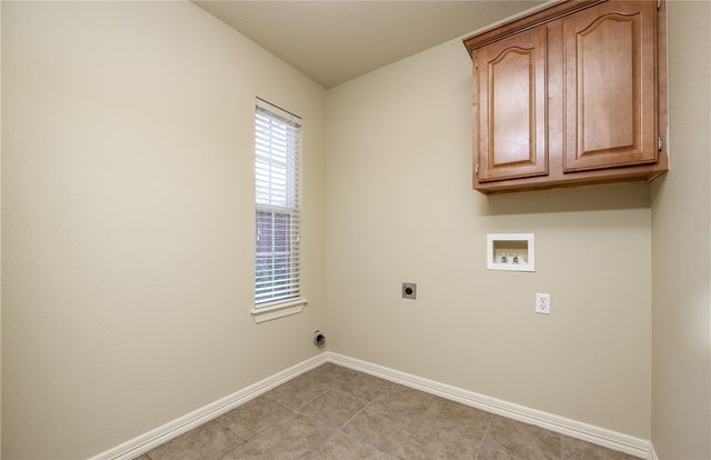 5033 Stepney Court, Fayetteville, AR 72704