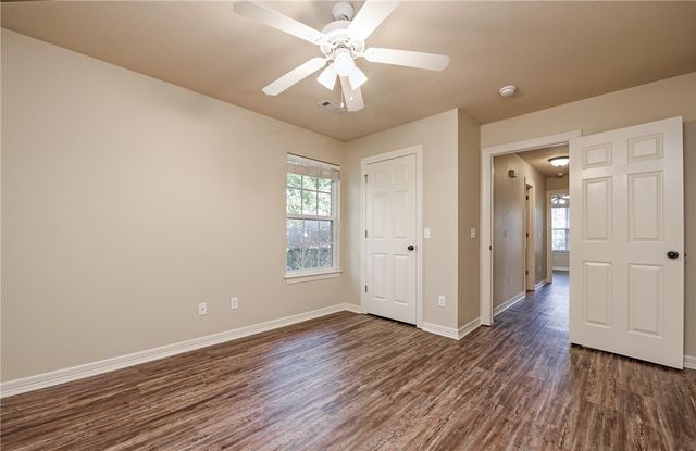 5033 Stepney Court, Fayetteville, AR 72704