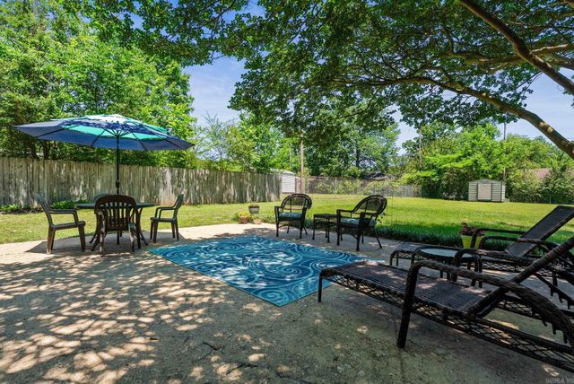 8421 Crystal Valley Cove, Little Rock, AR 72210
