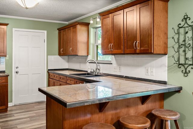 8421 Crystal Valley Cove, Little Rock, AR 72210