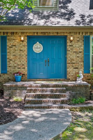 8421 Crystal Valley Cove, Little Rock, AR 72210