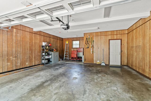 8421 Crystal Valley Cove, Little Rock, AR 72210