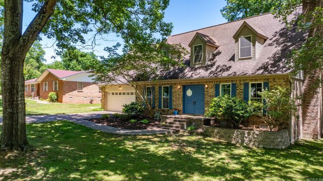 8421 Crystal Valley Cove, Little Rock, AR 72210