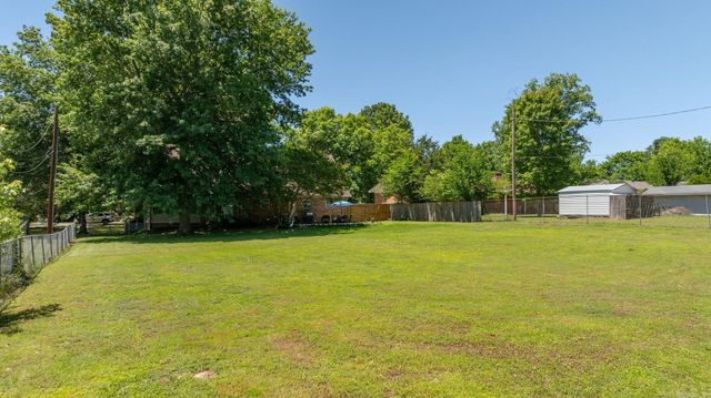 8421 Crystal Valley Cove, Little Rock, AR 72210