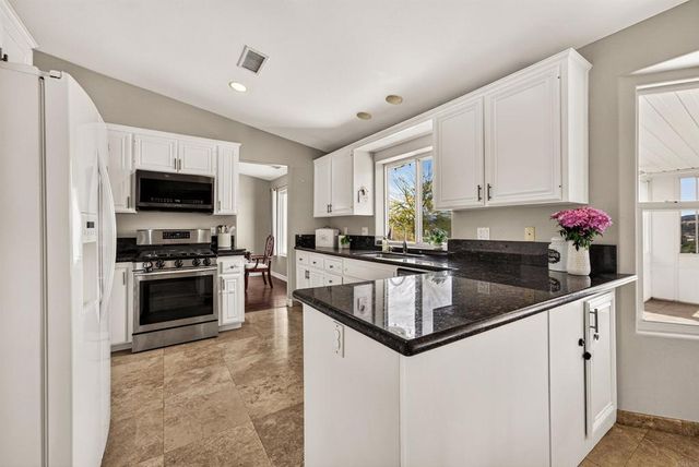 13801 Jake Road, Valley Center, CA 92082