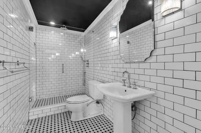 55 Ocean Avenue 9G, Monmouth Beach, NJ 07750