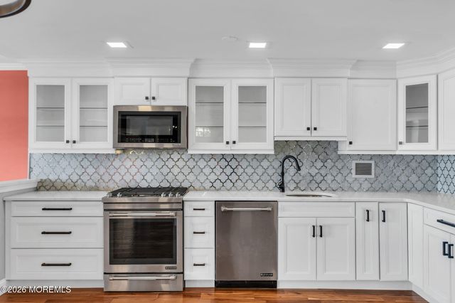 55 Ocean Avenue 9G, Monmouth Beach, NJ 07750