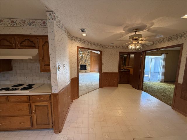 440 Fieldwood Drive, Richardson, TX 75081