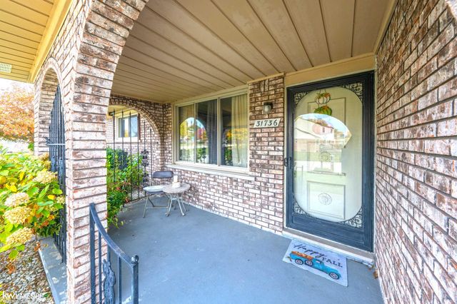 31736 William Drive, New Baltimore, MI 48047