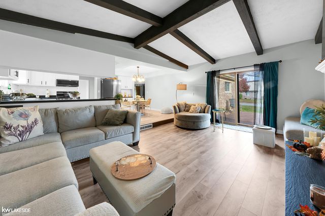 31736 William Drive, New Baltimore, MI 48047