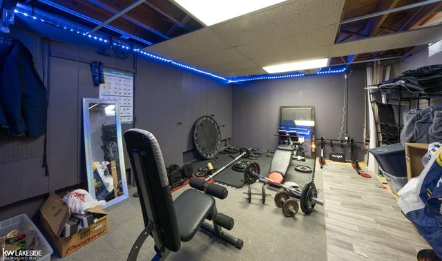 31736 William Drive, New Baltimore, MI 48047