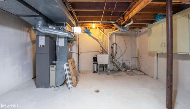 31736 William Drive, New Baltimore, MI 48047