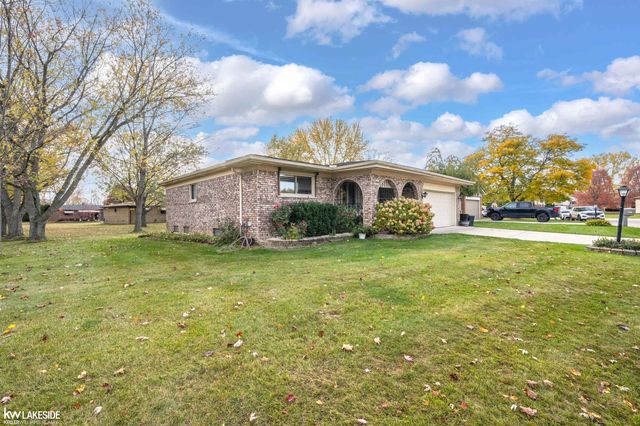 31736 William Drive, New Baltimore, MI 48047