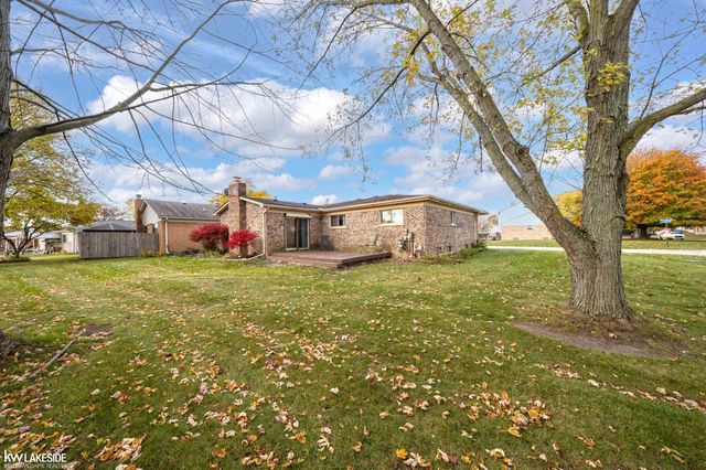 31736 William Drive, New Baltimore, MI 48047