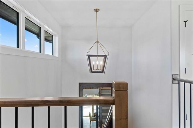 18605 Mohawk Lane, Overland Park, KS 66085