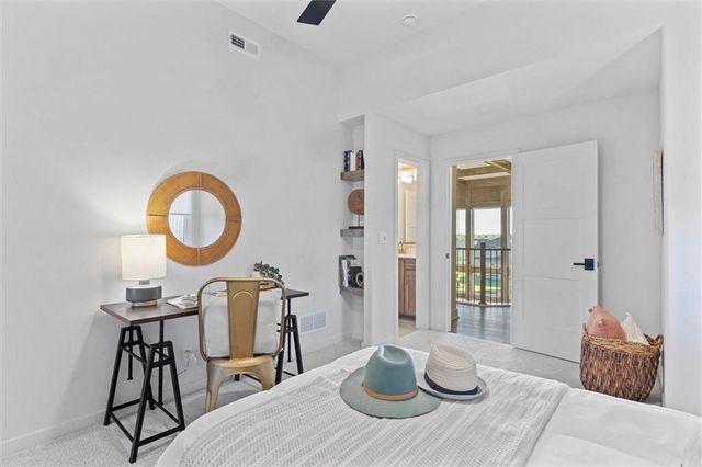 18605 Mohawk Lane, Overland Park, KS 66085