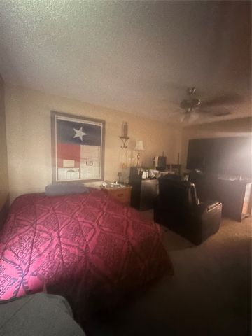 556 Greenway Drive, Saginaw, TX 76179