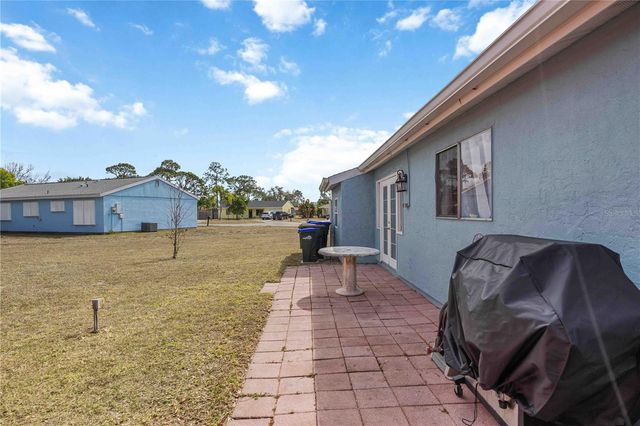 7194 REGAL COURT, North Port, FL 34287