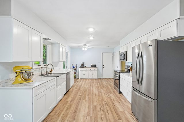 3022 San Jose, Greenwood, IN 46143