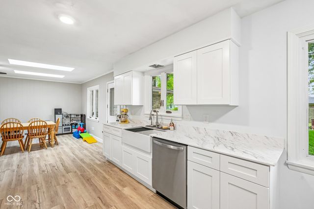 3022 San Jose, Greenwood, IN 46143