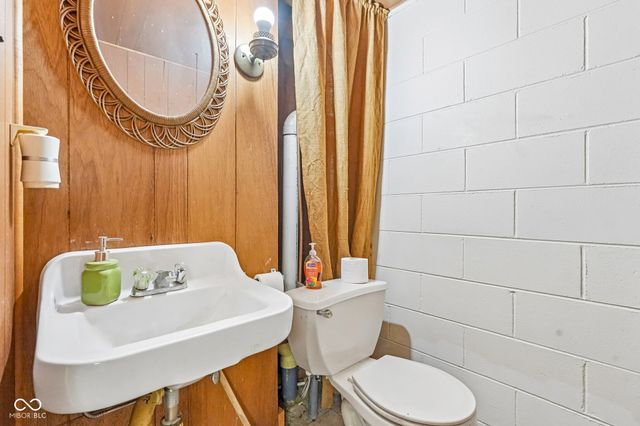 3022 San Jose, Greenwood, IN 46143