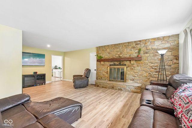 3022 San Jose, Greenwood, IN 46143