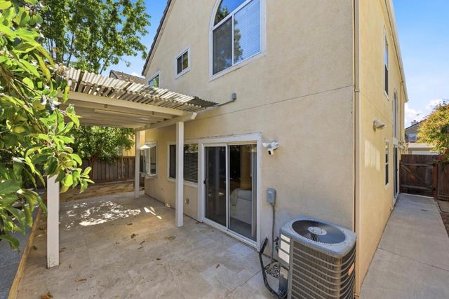 1224 Gingerwood Drive, Milpitas, CA 95035