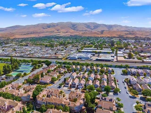 1224 Gingerwood Drive, Milpitas, CA 95035