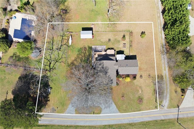 175 Burkett Road, Seneca, SC 29672