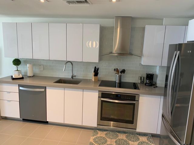 1600 NE 1st Avenue NE 2402, Miami, FL 33132