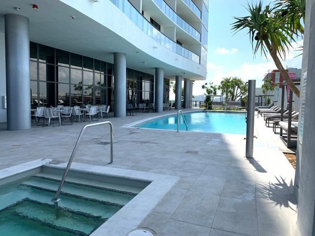 1600 NE 1st Avenue NE 2402, Miami, FL 33132