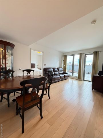 13835 39th Avenue 4B, Flushing, NY 11354