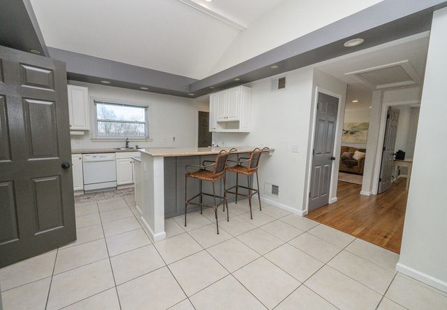 581 Valley View Drive, Taylor Mill, KY 41015