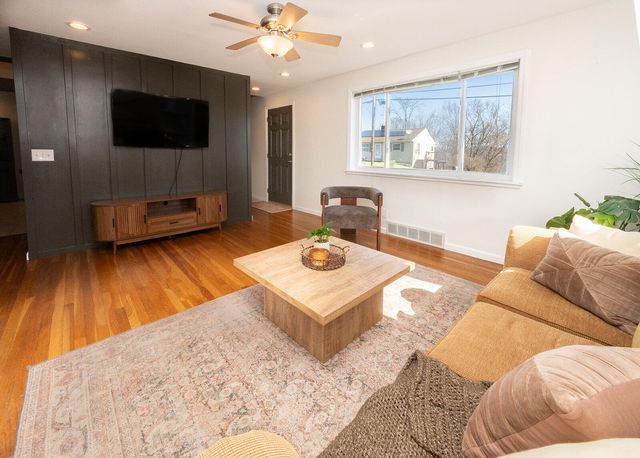 581 Valley View Drive, Taylor Mill, KY 41015