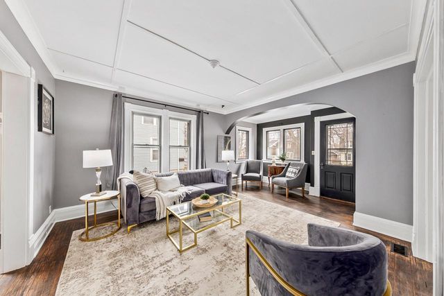 517 McCall STREET, Waukesha, WI 53186