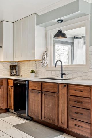 517 McCall STREET, Waukesha, WI 53186