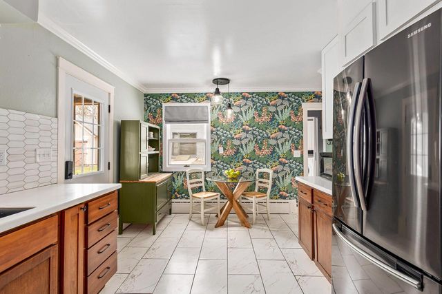 517 McCall STREET, Waukesha, WI 53186